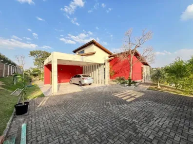 Fazenda/Sítio com 3 Quartos à venda, 364m² no Vale das Laranjeiras, Indaiatuba