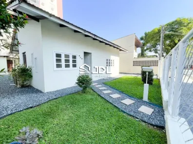 Casa com 2 Quartos à venda, 93m² no Ponta Aguda, Blumenau