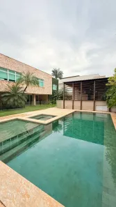 Casa de Condomínio com 6 Quartos para venda ou aluguel, 600m² no Residencial Alphaville Flamboyant, Goiânia