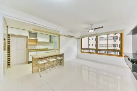 Apartamento com 2 Quartos à venda, 75m² no Passo da Areia, Porto Alegre