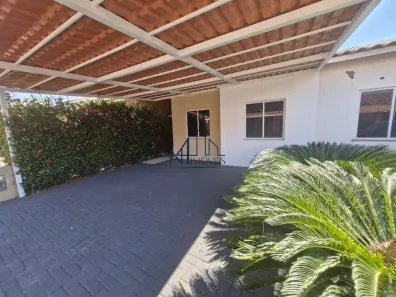 Casa com 2 Quartos à venda, 75m² no Jardim Gardênia, Goiânia