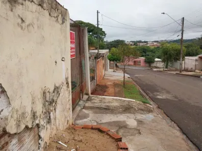 Casa com 3 Quartos à venda, 200m² no Conjunto Farid Libos, Londrina
