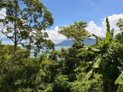 Casa com 2 Quartos para alugar, 120m² no Curral, Ilhabela