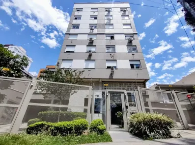 Apartamento com 3 Quartos para venda ou aluguel, 75m² no Petrópolis, Porto Alegre