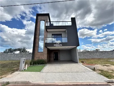Sobrado com 3 Quartos à venda, 201m² no Costeira, São José dos Pinhais