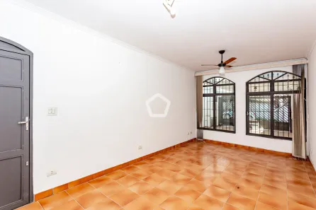 Casa com 3 Quartos à venda, 150m² no São Marcos, Salvador