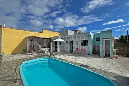Casa com 3 Quartos à venda, 175m² no Jardim Beira-Mar, Peruíbe