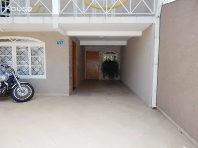 Casa com 3 Quartos para alugar, 138m² no Santa Quitéria, Curitiba