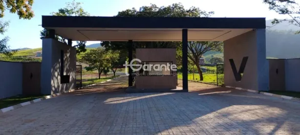 Lote/Terreno à venda, 300m² no Cachoeirinha, Bom Jesus dos Perdões