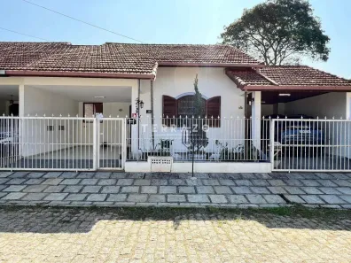 Casa de Condomínio com 4 Quartos à venda, 139m² no Quinta da Barra, Teresópolis