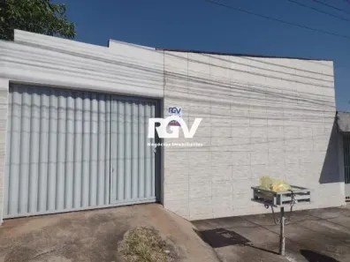 Casa com 2 Quartos para alugar, 50m² no Tubalina, Uberlândia