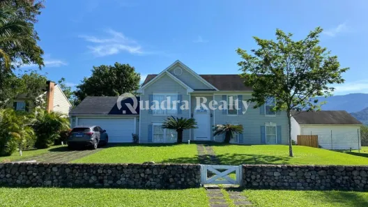 Casa de Condomínio com 5 Quartos à venda, 335m² no , Angra dos Reis