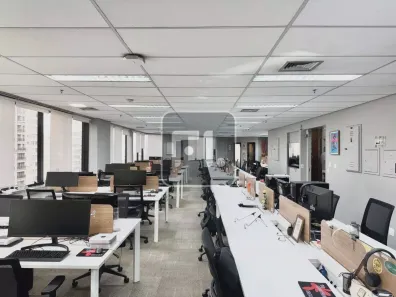 Sala Comercial para alugar, 240m² no Vila Cordeiro, São Paulo