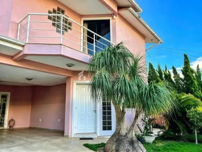 Casa com 3 Quartos à venda, 269m² no Barreiros, São José
