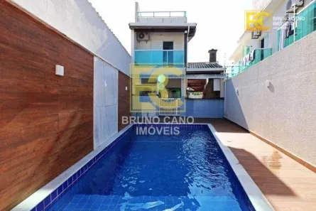 Sobrado com 4 Quartos à venda, 197m² no Centro, Peruíbe