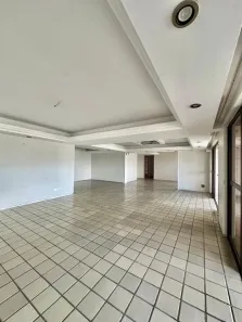 Apartamento com 4 Quartos à venda, 300m² no Casa Forte, Recife