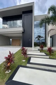 Casa de Condomínio com 4 Quartos à venda, 270m² no Jardins Bolonha, Senador Canedo