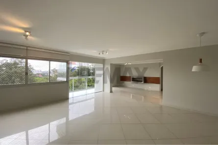 Apartamento com 3 Quartos para alugar, 160m² no Santo Amaro, São Paulo