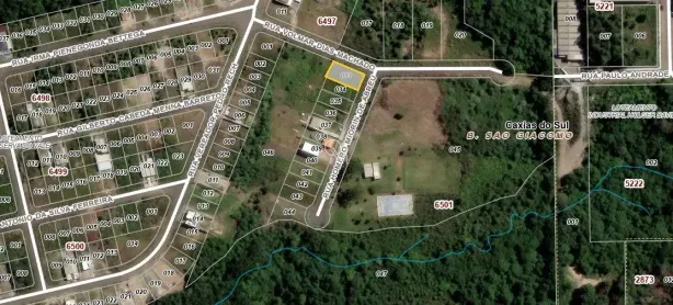 Lote/Terreno à venda, 448m² no São Giácomo, Caxias do Sul