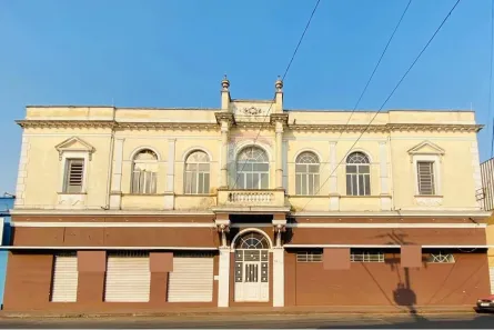 Ponto Comercial para alugar, 1300m² no Centro, Botucatu