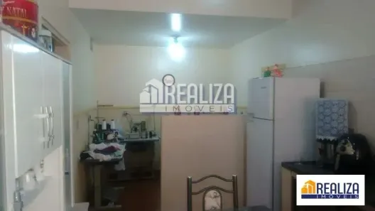Casa com 3 Quartos à venda, 300m² no Conjunto Guanabara, Uberaba