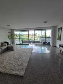 Apartamento com 4 Quartos para alugar, 220m² no Monteiro, Recife