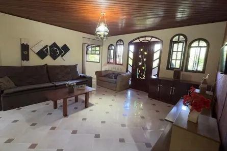 Casa com 8 Quartos à venda, 68m² no São Cristóvão, Cabo Frio