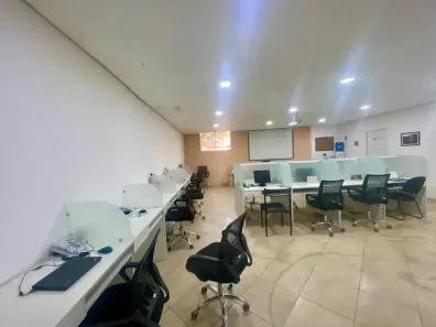 Prédio Comercial para alugar, 300m² no Vila Sofia, São Paulo