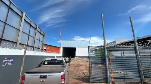 Galpão/Depósito/Armazém para alugar, 500m² no Amambaí, Campo Grande