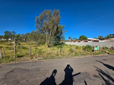 Lote/Terreno à venda, 1340m² no Chácaras Poços de Caldas, Poços de Caldas