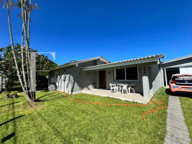 Casa com 4 Quartos à venda, 180m² no XANGRI-LÁ, Xangri-lá