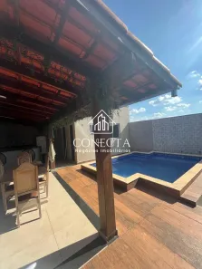 Casa com 3 Quartos à venda, 170m² no Chácaras Tubalina e Quartel, Uberlândia