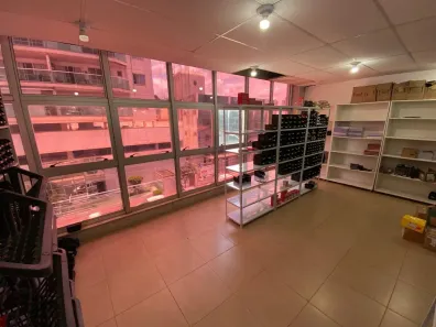 Sala Comercial para alugar, 300m² no Praia da Costa, Vila Velha