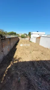 Lote/Terreno à venda, 270m² no Pampulha, Uberlândia
