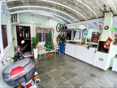 Casa com 2 Quartos à venda, 63m² no Vila Voturua, São Vicente