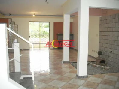 Sobrado com 3 Quartos à venda, 300m² no Cidade Maia, Guarulhos
