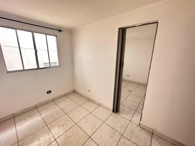 Casa com 2 Quartos para alugar, 40m² no Jardim Presidente Dutra, Guarulhos