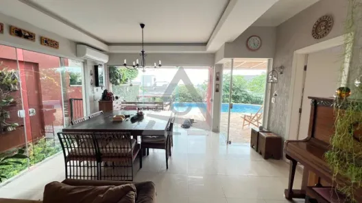 Casa de Condomínio com 4 Quartos à venda, 250m² no Caminhos de San Conrado (Sousas), Campinas