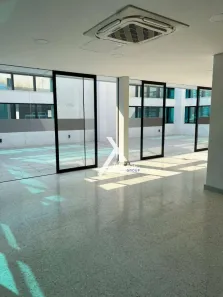 Sala Comercial para alugar, 140m² no Pinheiros, São Paulo