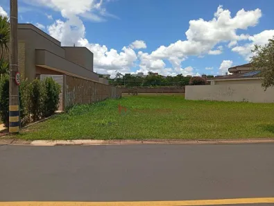 Lote/Terreno à venda, 855m² no Parque Residencial Damha V, São José do Rio Preto