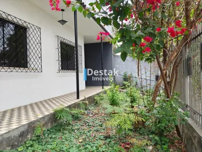Casa com 3 Quartos à venda, 360m² no Jardim Amália, Volta Redonda