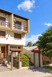 Sobrado com 3 Quartos à venda, 168m² no Charqueadas, Caxias do Sul