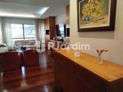 Apartamento com 3 Quartos à venda, 154m² no Copacabana, Rio de Janeiro