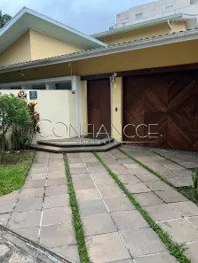 Casa com 4 Quartos para alugar, 278m² no Mercês, Curitiba