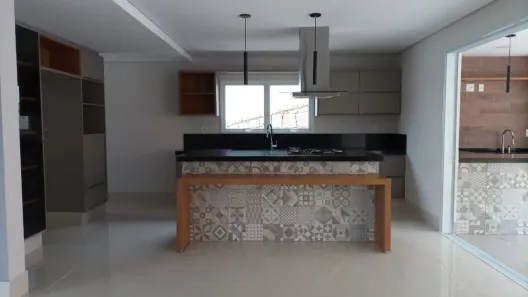 Casa com 4 Quartos para alugar, 376m² no Loteamento Parque das Sapucaias, Campinas