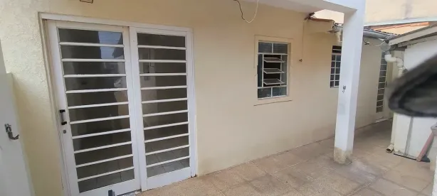 Sobrado com 2 Quartos para alugar, 40m² no Alvinópolis, Atibaia