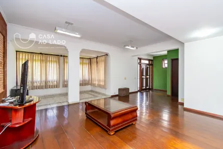 Sobrado com 5 Quartos à venda, 564m² no Guabirotuba, Curitiba