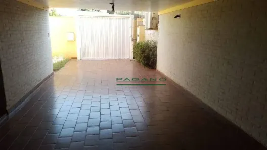 Casa com 3 Quartos à venda, 207m² no Jardim Sumaré, Ribeirão Preto