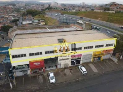 Ponto Comercial para alugar, 674m² no Santa Maria, Osasco