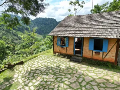 Fazenda/Sítio com 2 Quartos à venda, 25000m² no , Domingos Martins